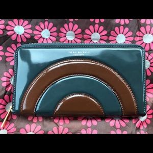Authentic Tory Burch Wallet, Green & Brown, New